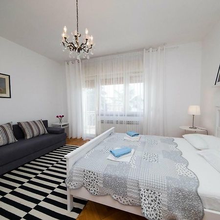 Apartmani Ruzica Crikvenica Bagian luar foto