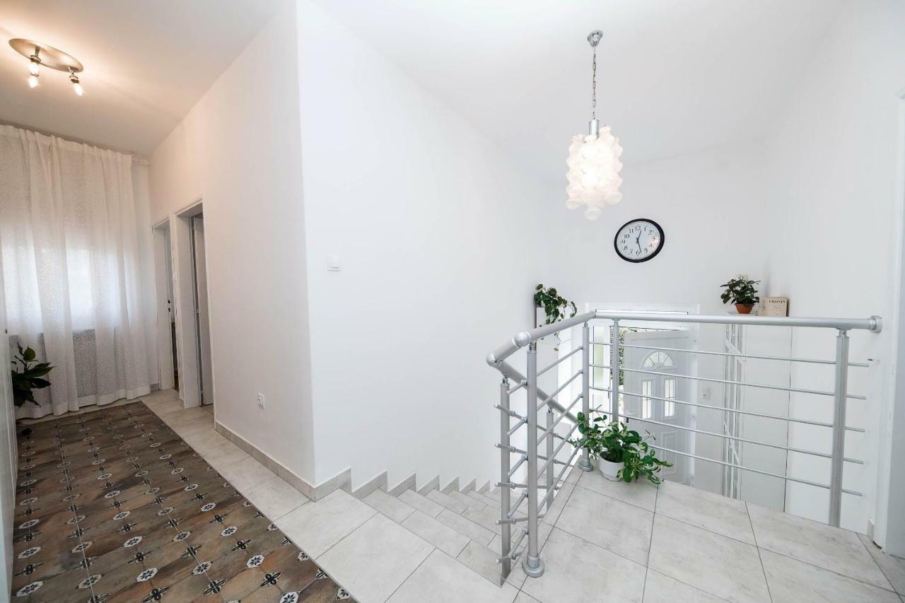 Apartmani Ruzica Crikvenica Bagian luar foto