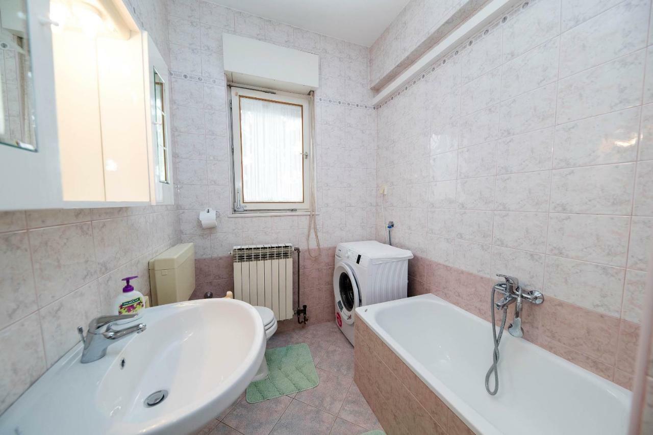 Apartmani Ruzica Crikvenica Bagian luar foto
