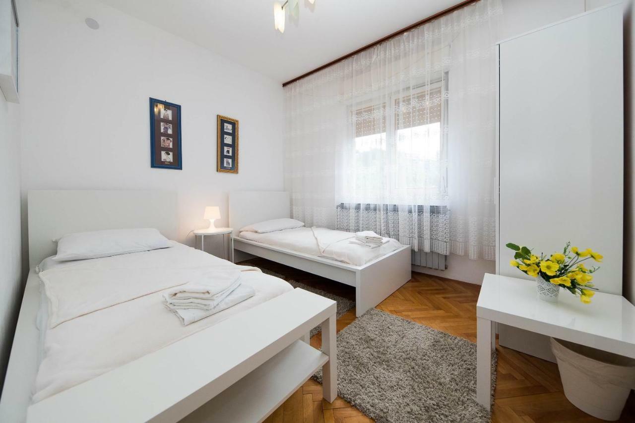 Apartmani Ruzica Crikvenica Bagian luar foto