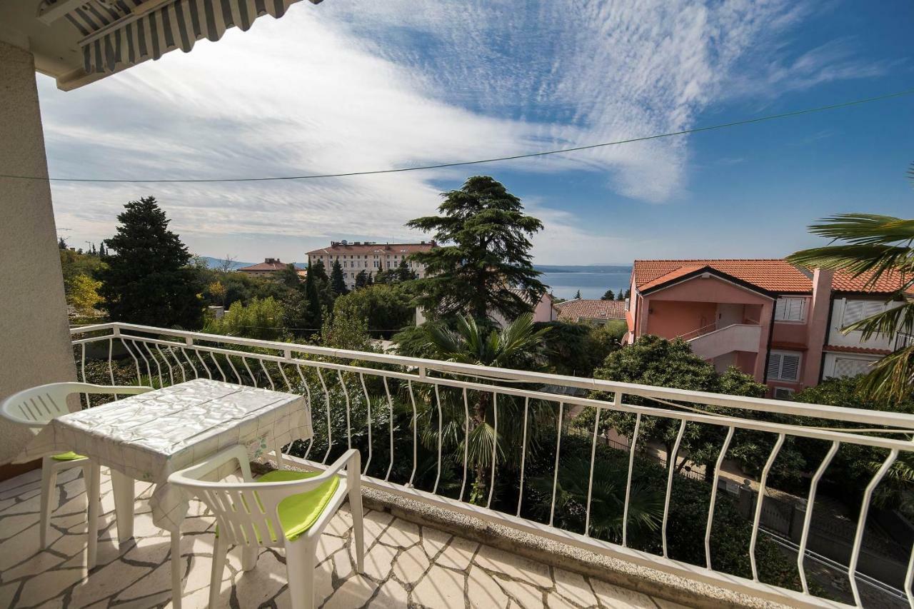 Apartmani Ruzica Crikvenica Bagian luar foto