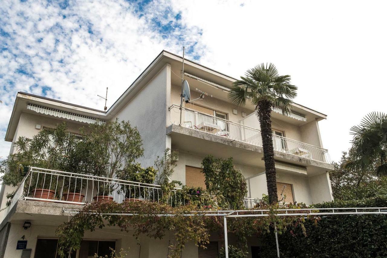 Apartmani Ruzica Crikvenica Bagian luar foto